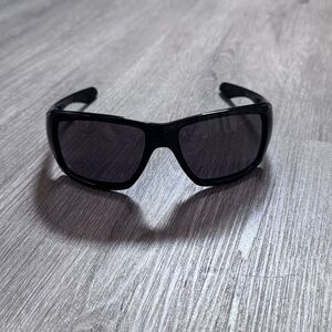 Oakley Big Taco Polished Black Frame Warm Grey Lens Sunglasses OO9173-01 RARE